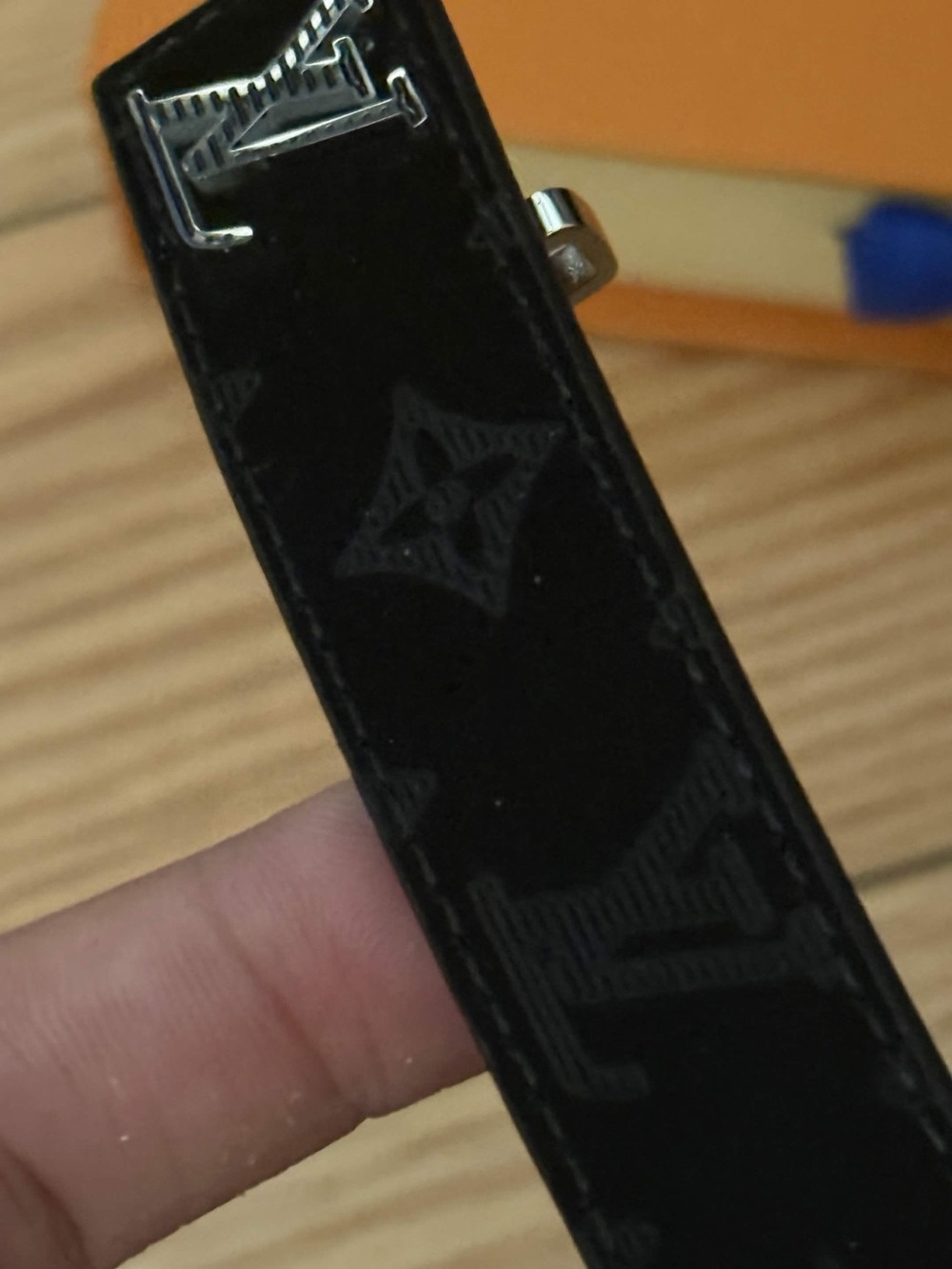 Black Men's LV Slim Bracelet with Subtle Monogram Detailing